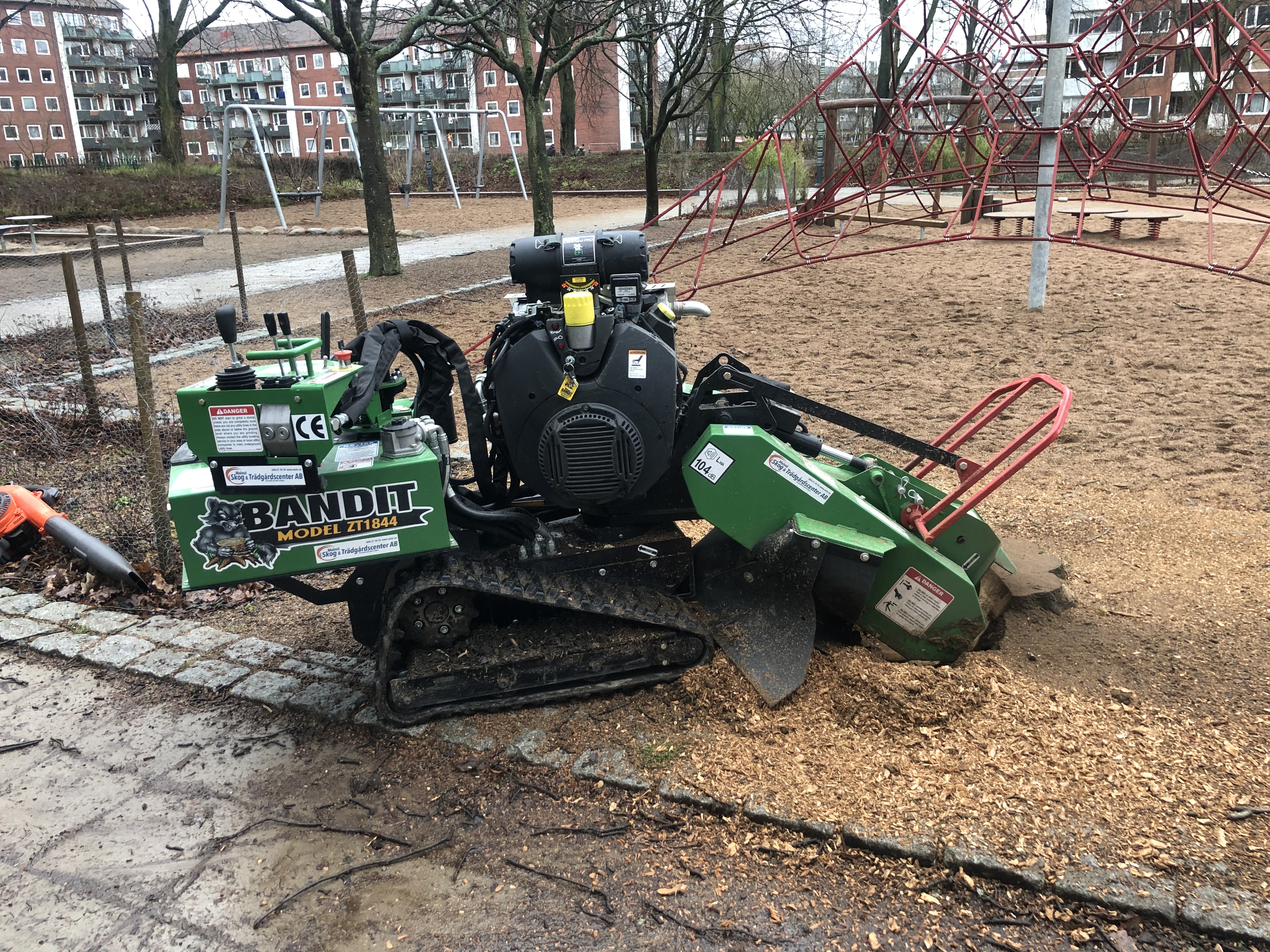 Stubbfräsning i Lund