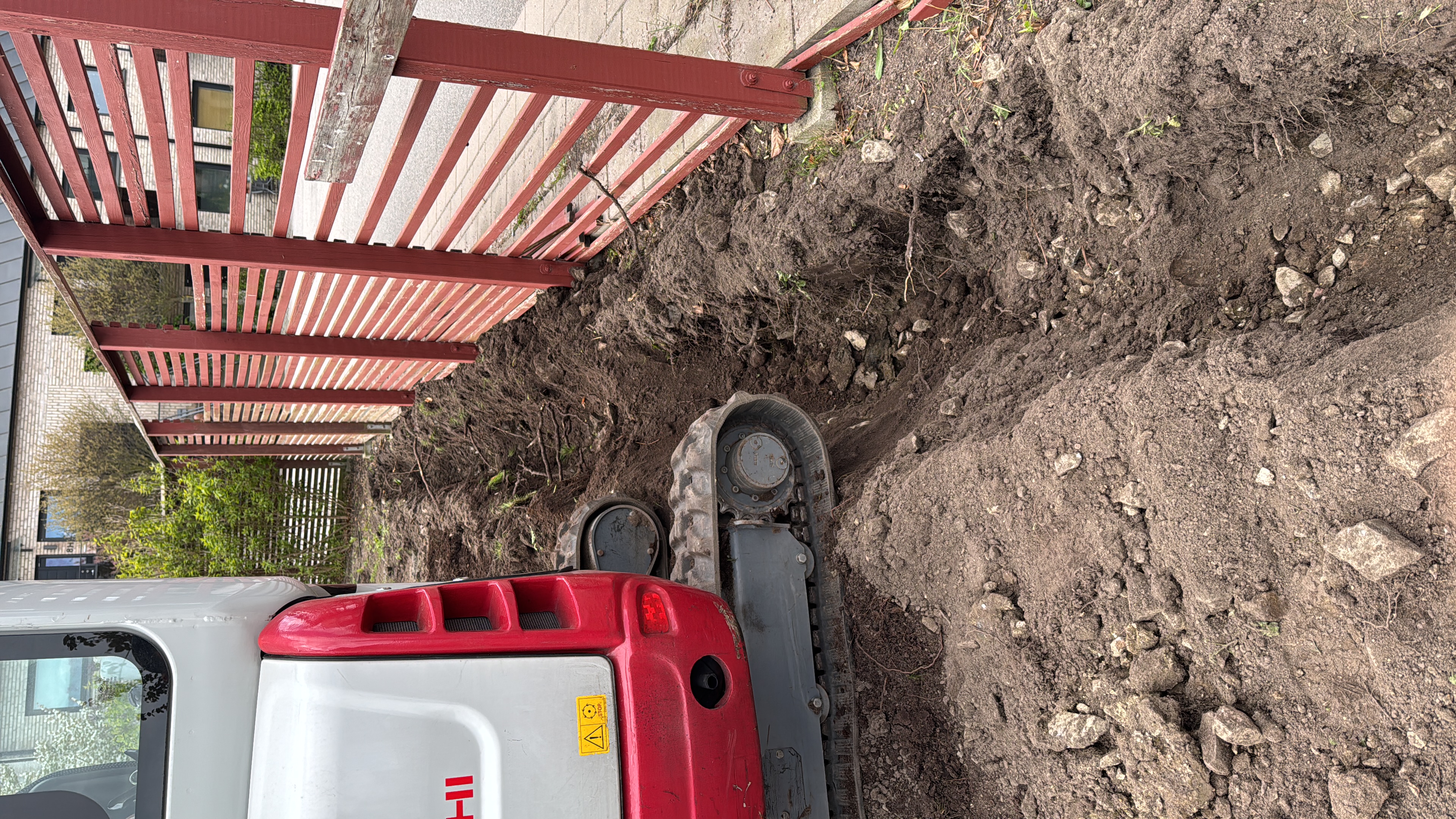 Fasadbehandling , algbehandling med Grön-Fri